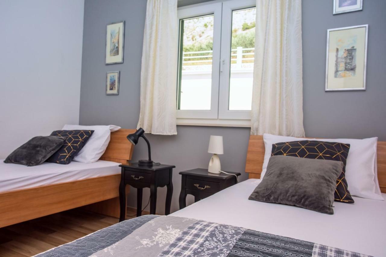 Villa Maslina, With Private 32M2Pool, Panoramic Views On 100Km Coastline, 12 Pax Локва Рогозница Екстериор снимка